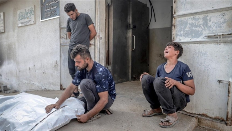 İsrail Gazze'de yardım bekleyen Filistinlilere ateş açtı