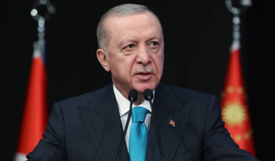 Erdoğan’ın vekillerle buluşmasında “kabine” ve “bürokrat” tepkisi