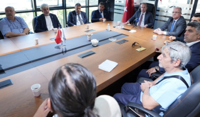 Bir parti daha siyaset dünyasına veda ediyor