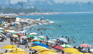 Antalya kavruldu! 53 derece uyarısı yapılmıştı