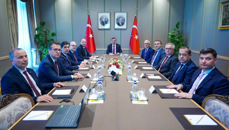 Cumhurbaşkanı Yardımcısı Yılmaz, MÜSİAD yönetimini kabul etti