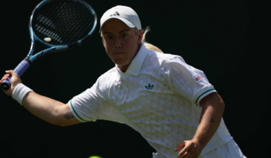 Sonay Kartal Wimbledon'da 3. tura çıktı