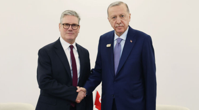 Starmer ile telefonda görüştü