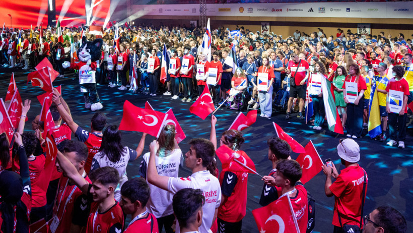 Avrupa Para Gençlik Oyunları'nın açılış töreni gerçekleştirildi - Resim : 2