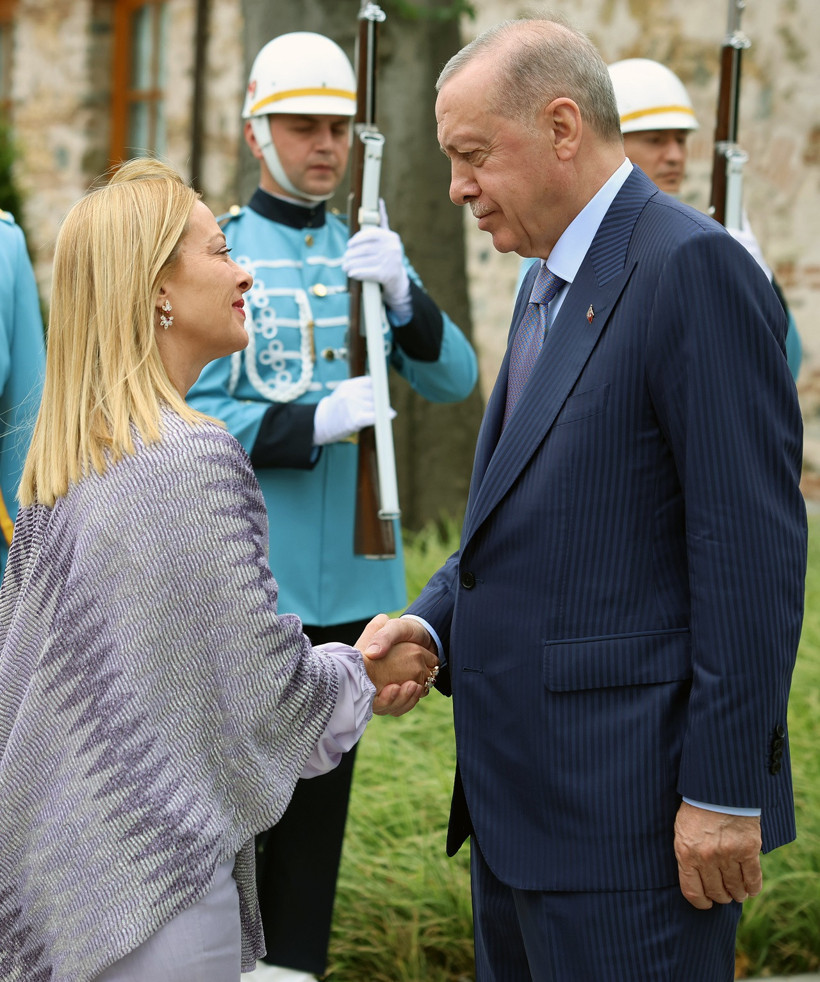 Cumhurbaşkanı Erdoğan, İtalya Başbakanı Meloni'yi kabul etti - Resim : 2