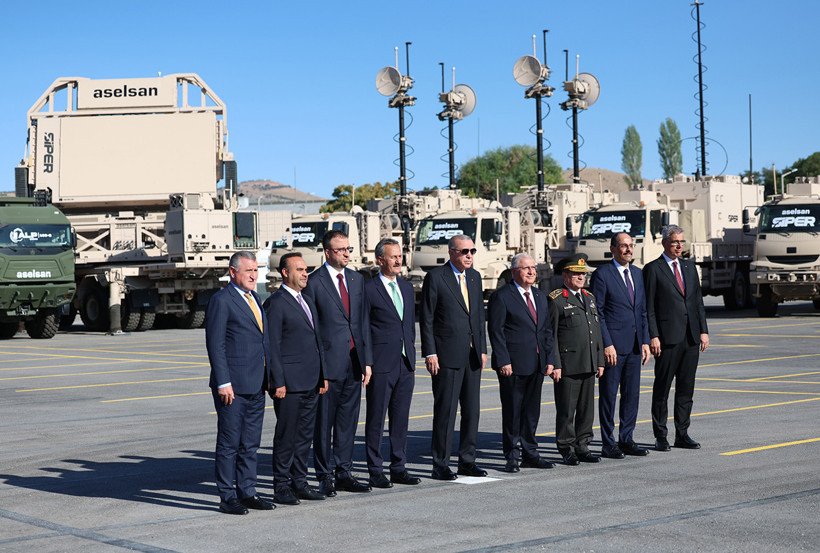 Çelik Kubbe'de tarihi gün: Erdoğan: Hava savunmasında artık farklı bir klasmana çıkacağız - Resim : 3