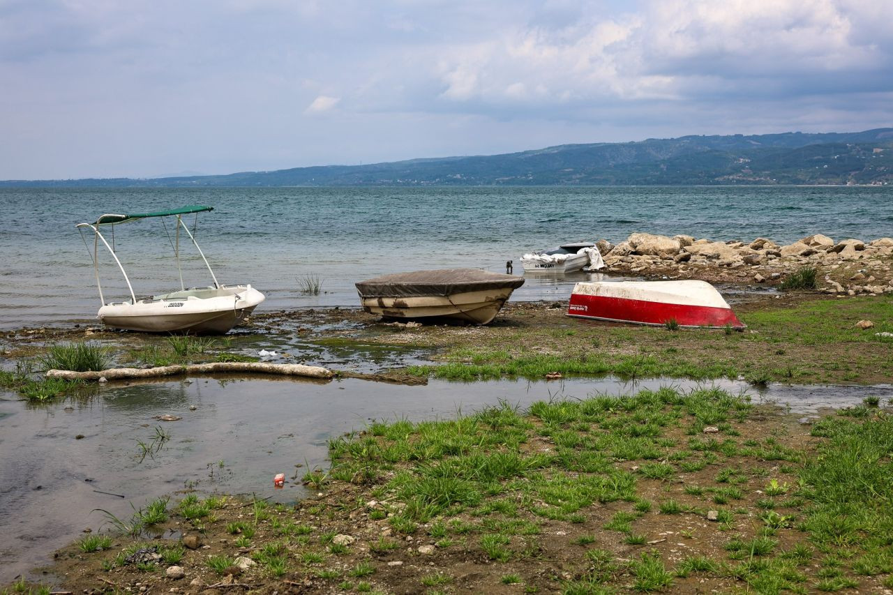 Sapanca Gölü'nde tehlike çanları çalıyor - Resim: 7