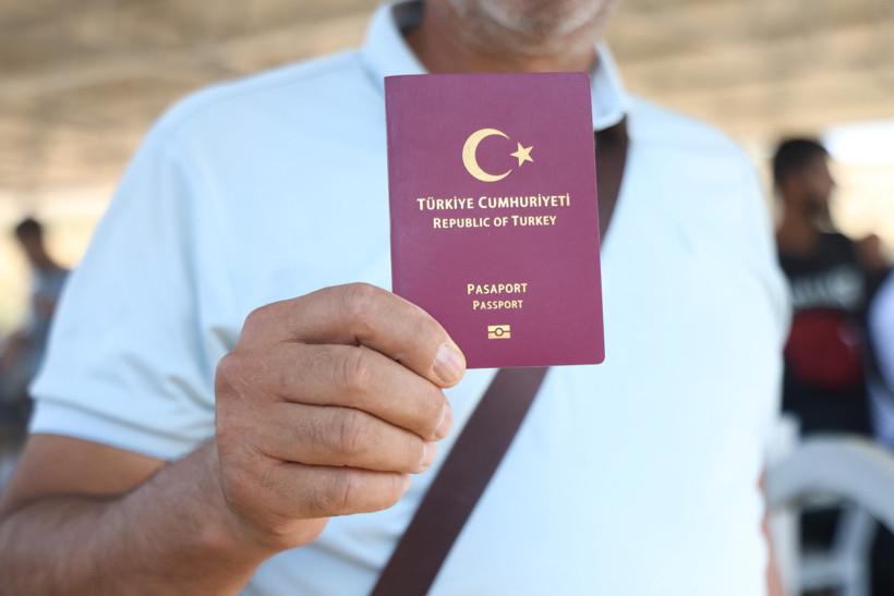 Türk vatandaşlarının Suriye'ye geçiş dönemi başladı - Resim : 1