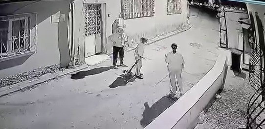 Bursa'da korku filmi gibi olay! Bıçaklı palyaço dehşeti - Resim : 1