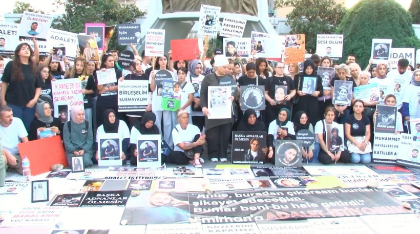 Bakırköy'de 20'den fazla aile "Adalet Nöbeti" için bir araya geldi - Resim : 1