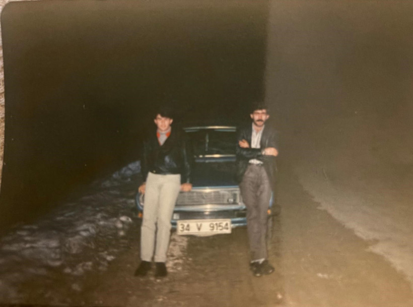 'Maviş' yeniden yollarda: 41 yıl sonra ilk otomobiline kavuştu, baştan sona restore edip torununa hediye etti! - Resim : 3