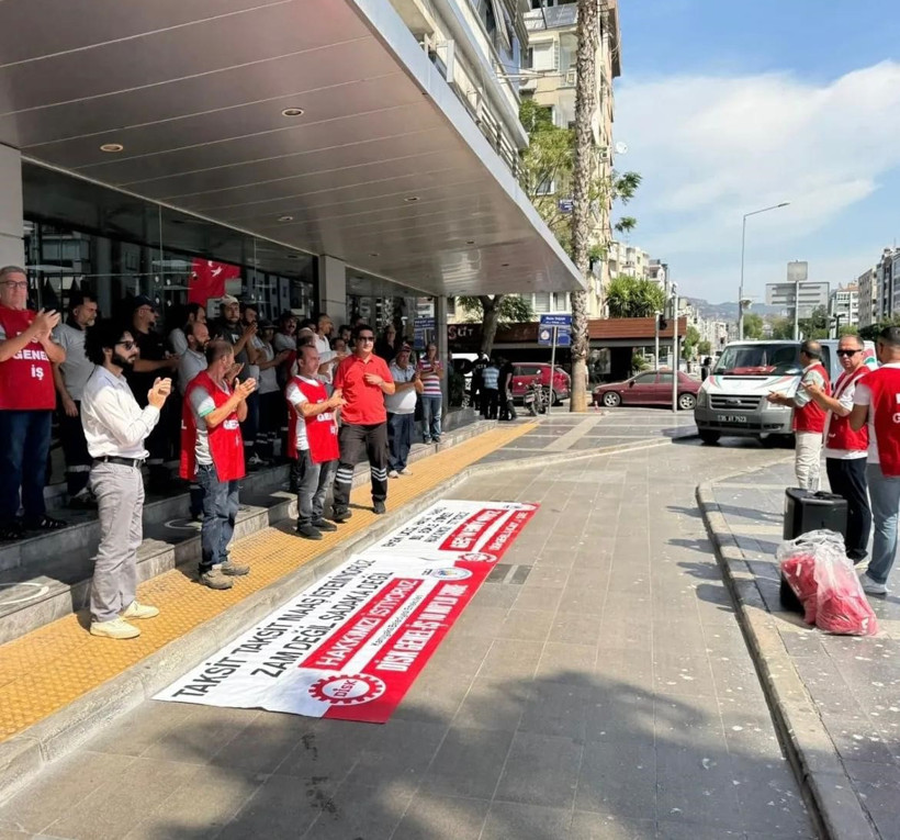 Karşıyaka Belediyesi’nde çifte grev sürüyor: İşçiler 25, memurlar 15 gündür eylemde - Resim : 2