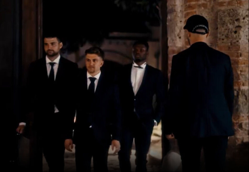 Beşiktaş'tan taraftarını heyecanlandıran video: Gizemli futbolcu kim? - Resim : 2
