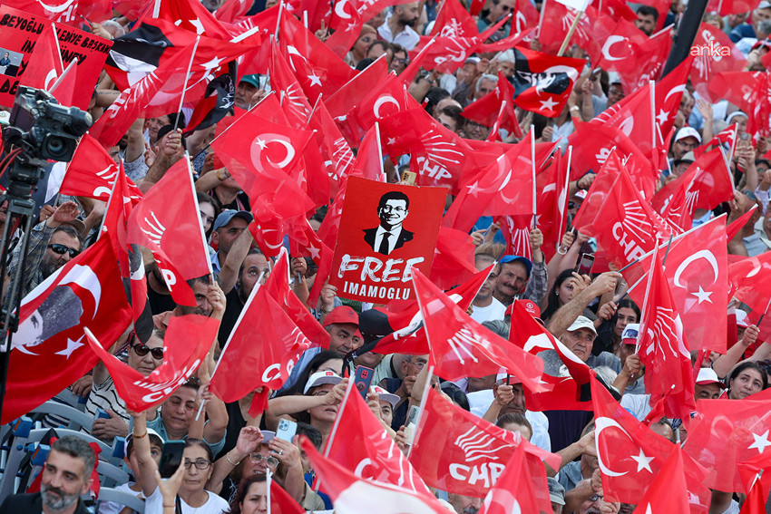 Özgür Özel: Bakan evlatlarının dönemi bitiyor - Resim : 1