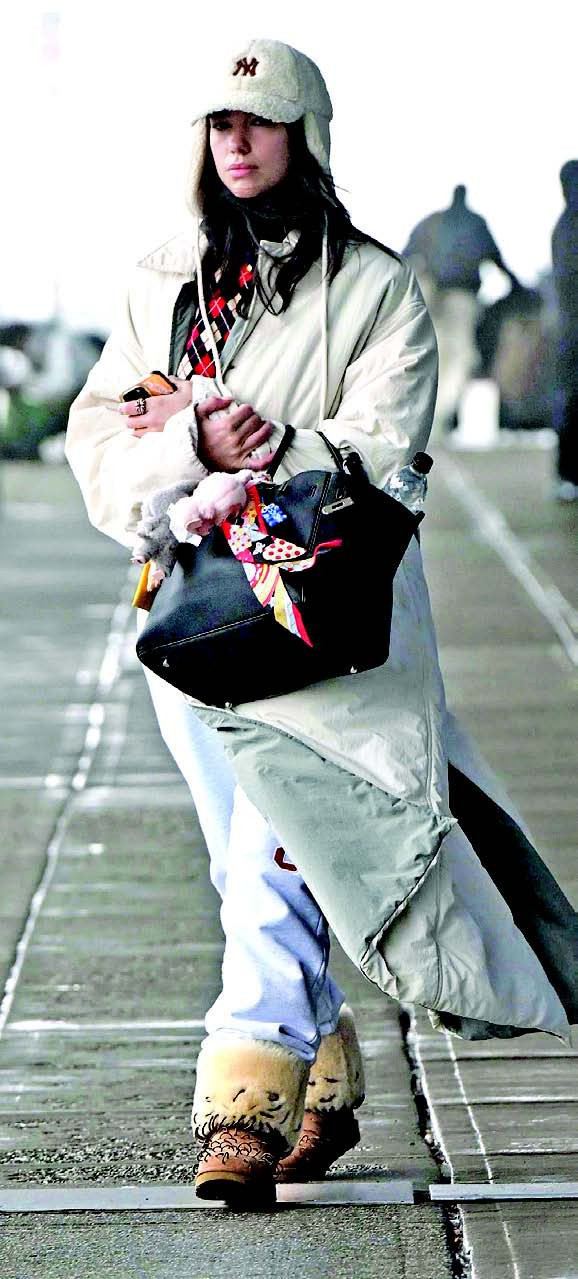 Labubu: Yaramaz canavarın moda dünyasındaki yükselişi - Resim : 2