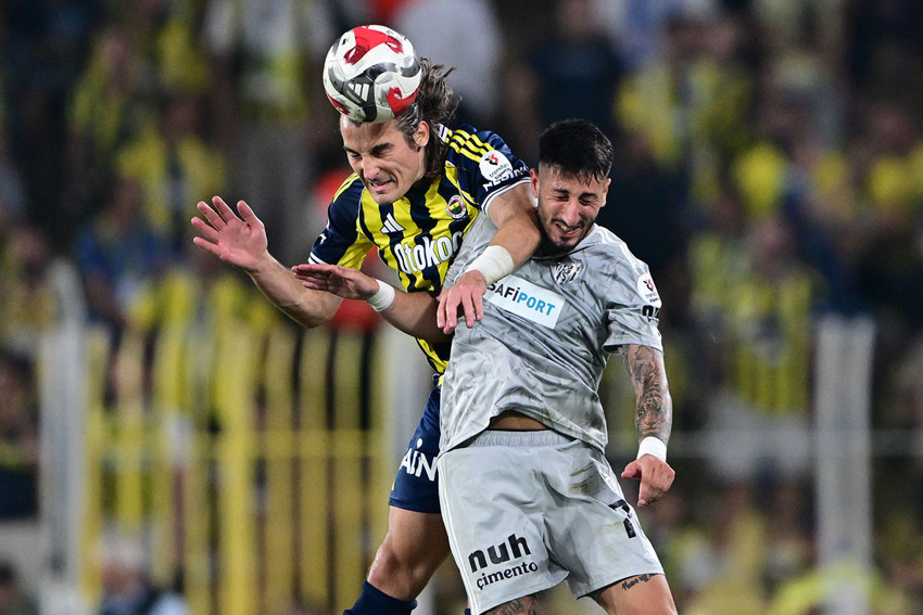 Fenerbahçe sahasında Kocaelispor'u 3-1 mağlup etti - Resim : 1