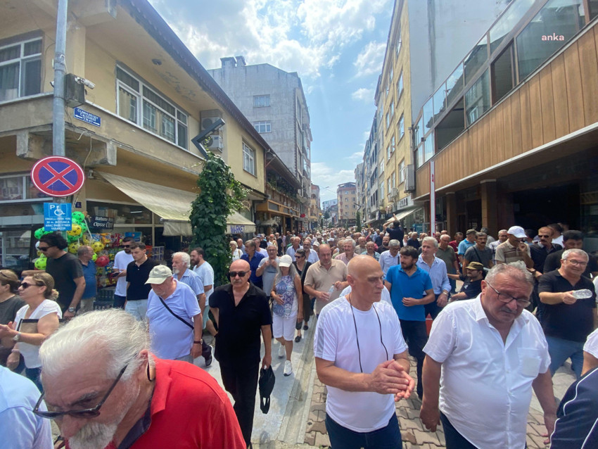 Rize Fındıklı'da Belediye Başkanı Çervatoğlu'na saldırıya protesto - Resim : 2