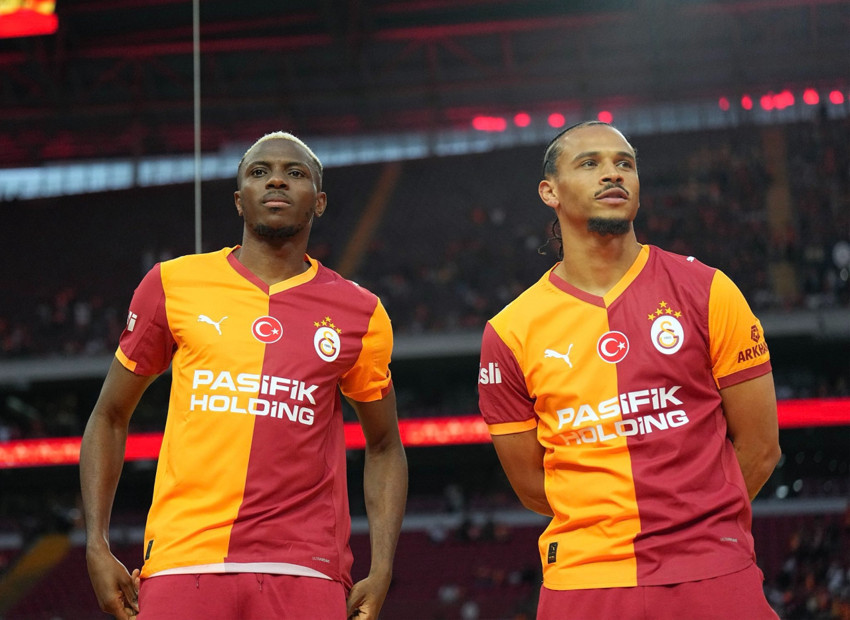 Galatasaray, Victor Osimhen ve Leroy Sane için imza töreni düzenledi - Resim : 1