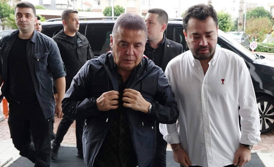 Muhiddin Böcek'in oğlu Gökhan Böcek adliyeye sevk edildi - Resim : 1