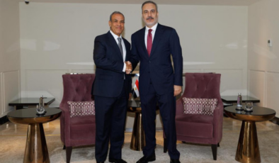 Bakan Fidan, Suudi Arabistan’da Mısırlı mevkidaşı Abdellaty ile görüştü