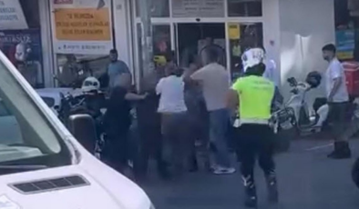 İzmir’de trafik polisine saldırı kamerada
