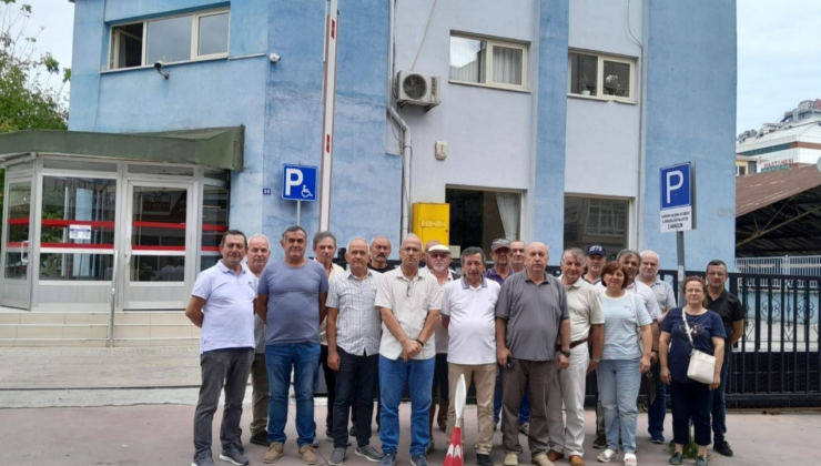 'Geçinemiyoruz' diyen emekli astsubaylar toplu halde İŞKUR’a başvurdu