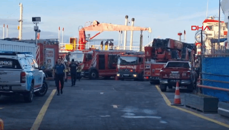 Haydarpaşa Limanı'nda gemide yangın çıktı