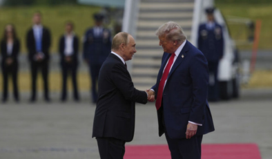 "Putin-Trump diyaloğu dünyayı değiştirecek"
