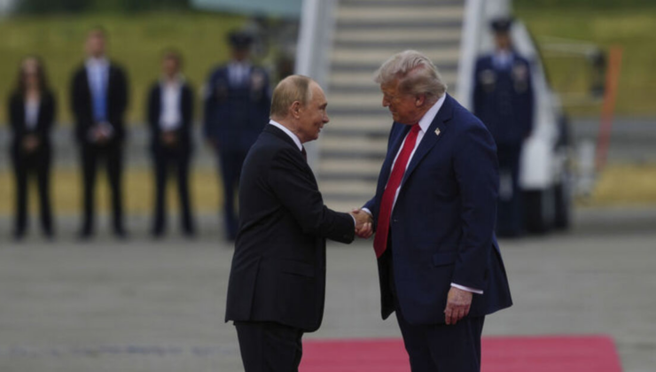 "Putin-Trump diyaloğu dünyayı değiştirecek"