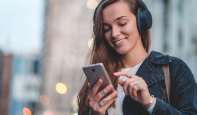 Dev müzik dinleme platformu flört uygulamasına dönüşecek!