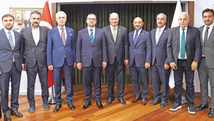ATO Başkanı Baran'dan bankalara uyarı: "Bu önemli dönemde ellerini taşın altına koymalılar"