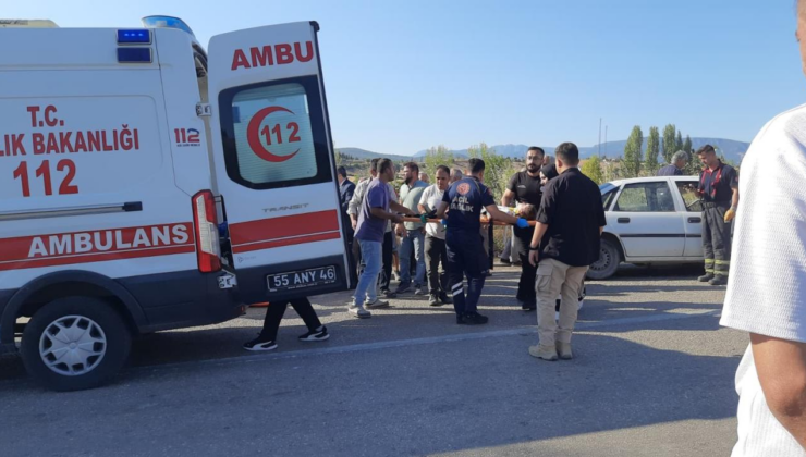 Samsun'da iki otomobil çarpıştı: 1 ölü