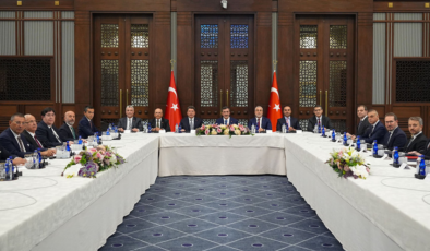 Cevdet Yılmaz TİSK heyetini kabul etti: OVP’yi ortak akıl ve istişare zemininde hazırlıyoruz