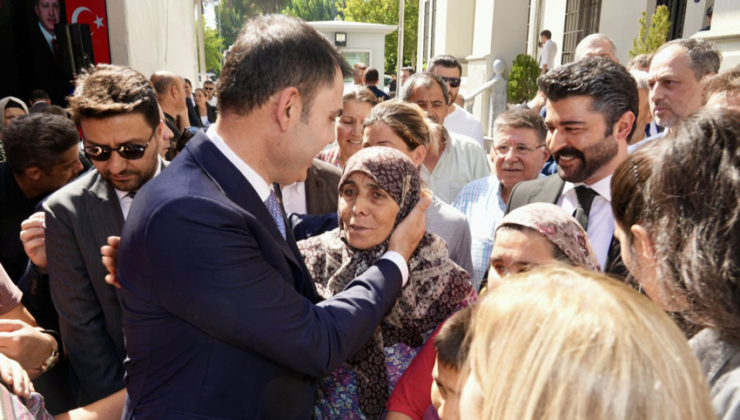 İzmir'deki orman yangınlarının ardından 281 yeni konutun temeli atıldı