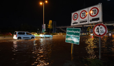 Ankara'da sağanak yağış sele neden oldu