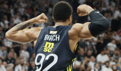 Khem Birch'e 1 yıllık sözleşme