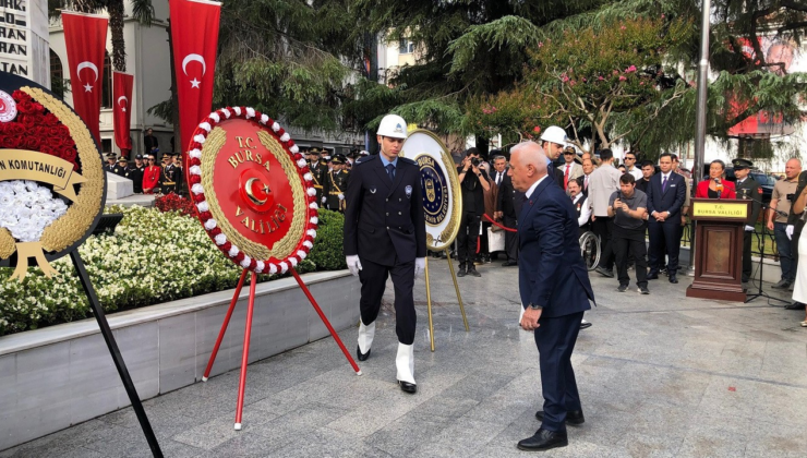 Bursa'da 30 Ağustos zaferi 103. yılında coşkulu törenle kutlandı