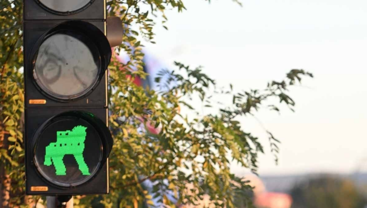 Türkiye'de bir ilk… 2.700 yıllık efsane trafik ışıklarına girdi, görenler hayran kaldı!