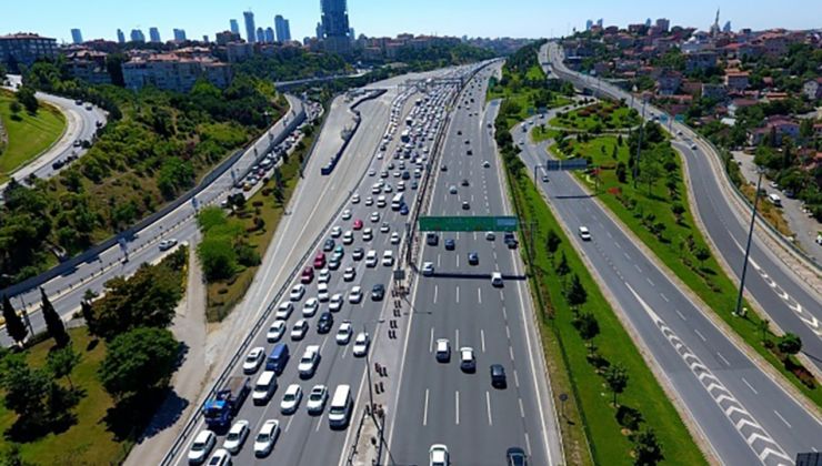 TEM Otoyolu İstanbul yönü sağ şerit geçici olarak trafiğe kapatılacak