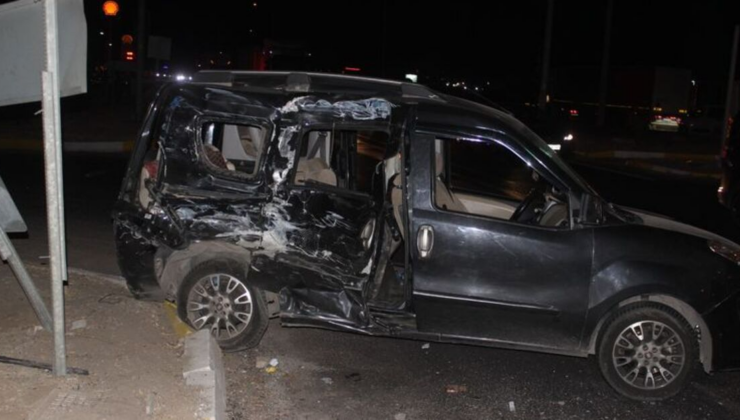 Manisa'da trafik kazası: 1 ölü, 8 yaralı