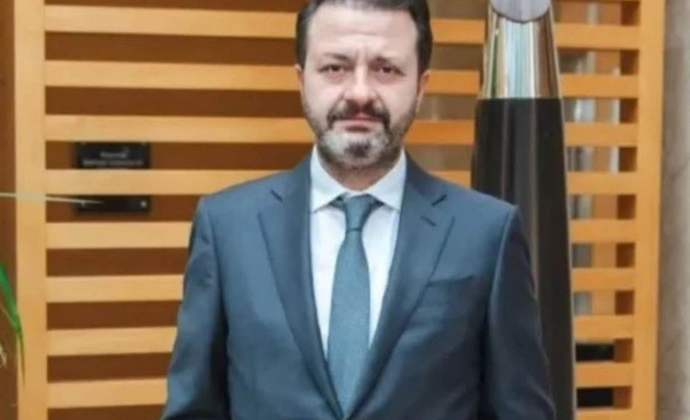 Trafik kazasında hayatını kaybeden iş insanı Fatih Yücelik toprağa verildi