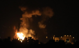 İsrail, Gazze'de Filistin Kızılayı'nı bombaladı