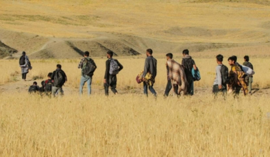 İran, 2 milyona yakın düzensiz göçmeni ülkelerine gönderdi