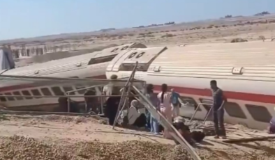 Mısır'da tren kazası: 3 ölü 30 yaralı