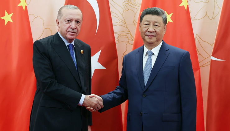 Erdoğan Şi ile bir araya geldi