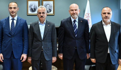 Soylu, AKP’li başkan vekilini alıp bakan bakan dolaştırdı