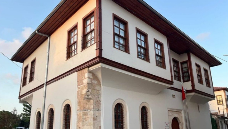 Halkın vergileri AKP'li yöneticinin konağına gitti