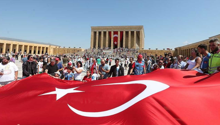 30 Ağustos resmi tatil mi? 30 Ağustos hangi güne denk geliyor?