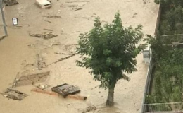 Sel ülkeyi esir aldı, 2000 kişi etkilendi