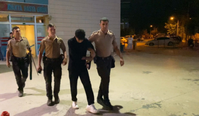 Belindeki kemerin içinden 60 santimlik döner bıçağı çıktı